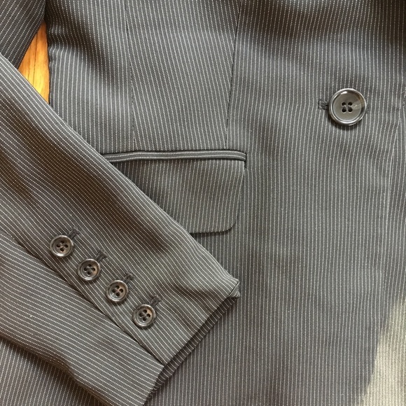 Ann Taylor Gray Pinstripe Blazer - Picture 3 of 6